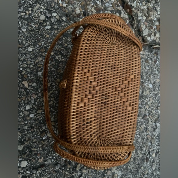 Helen Kaminski purse - Picture 7 of 8